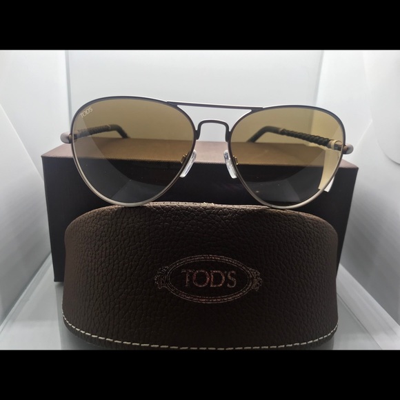 TOMS Women’s Sunglasses - Picture 2 of 8
